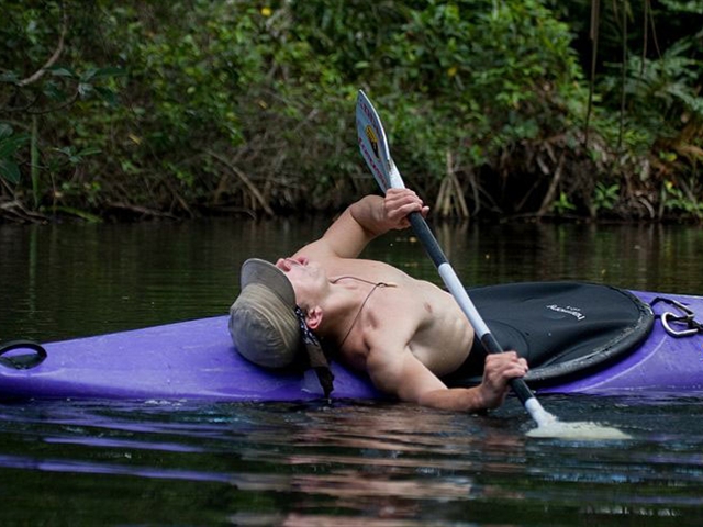 20-cacao-lagoon-kayaker