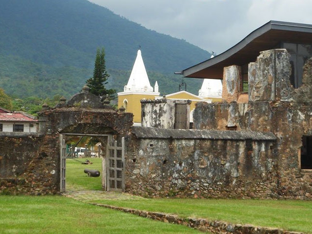 fortaleza-santa-barbara-trujillo-honduras