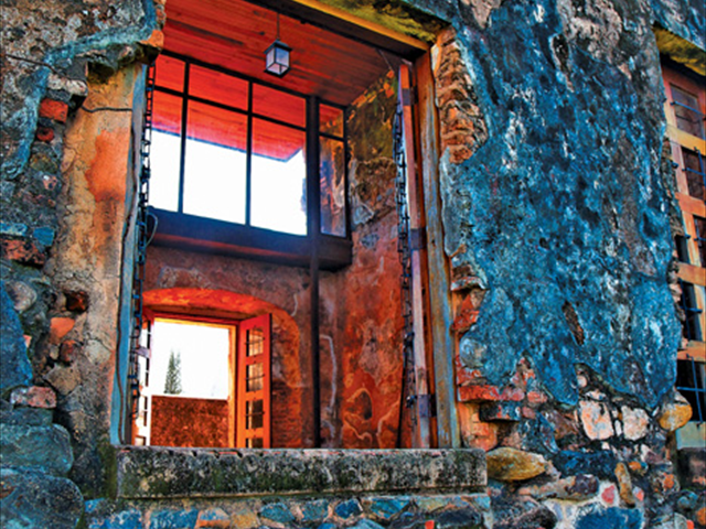Fort-window